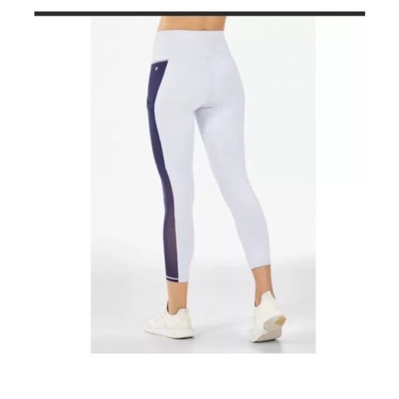 Fabletics Mila Pocket Powerhold Leggings Size Medium - Picture 4 of 8